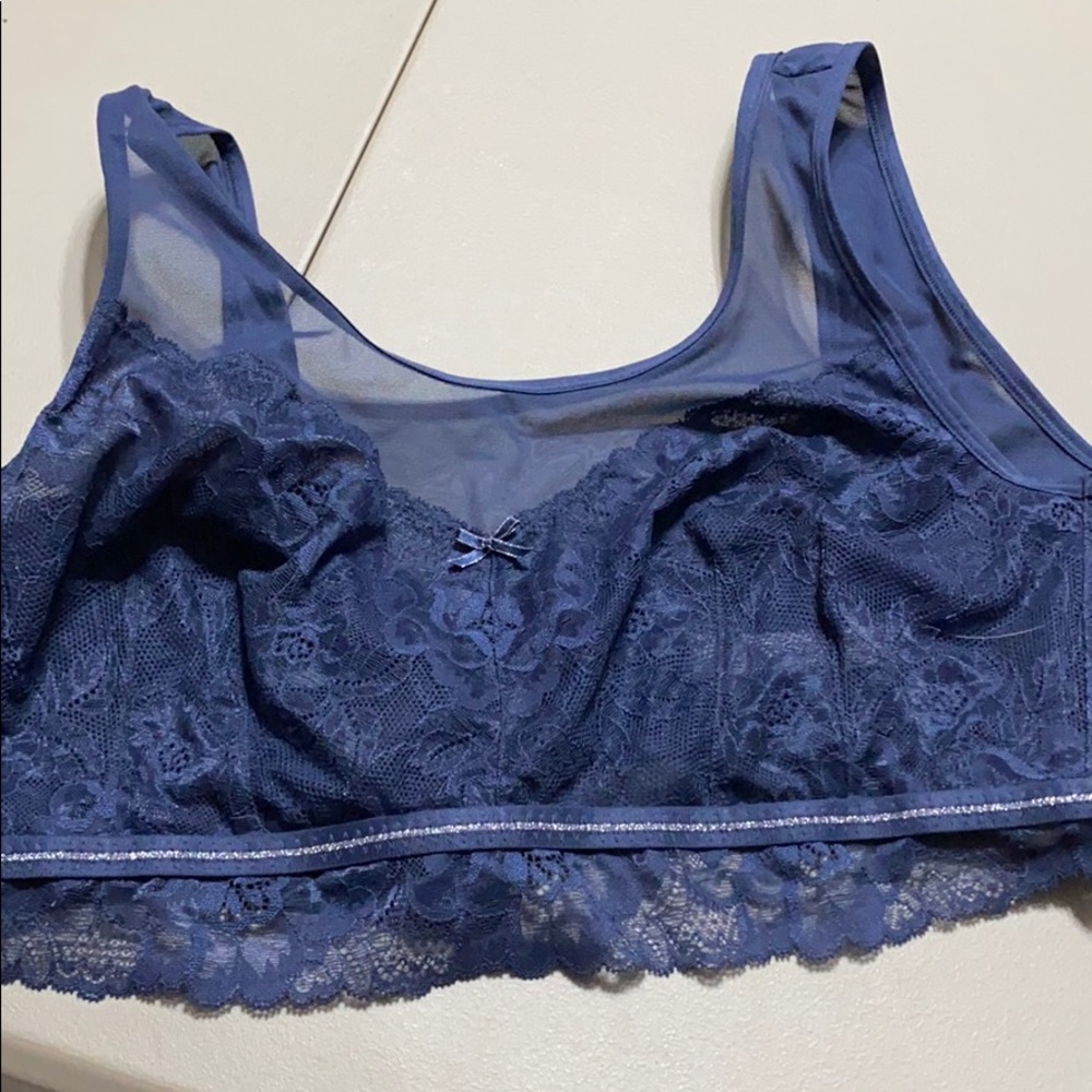 Cacique Navy Bralette with silver trim NWOT